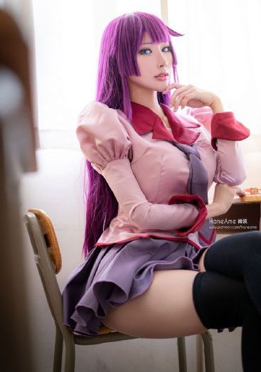 《漂亮的女邻居》在线