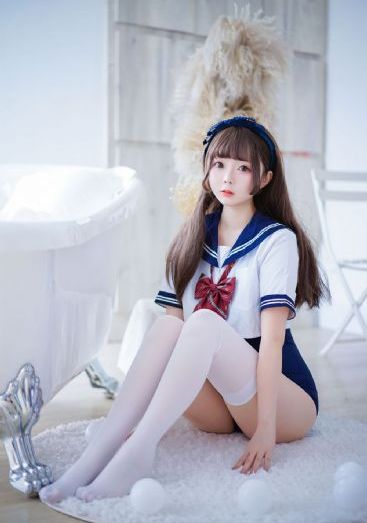 双腿打开被迫分腿调教视频