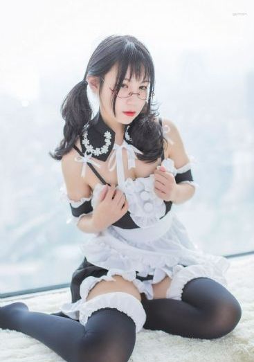 美妇湿透娇羞紧窄迎合视频
