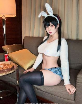 女大学生的沙龙室在线观看