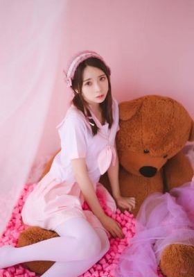 欧美视频第一页