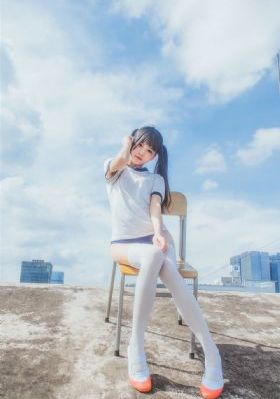 韩世雅 《情事》在线播放