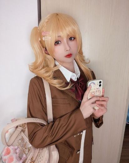 剃须然后捡到女高中生